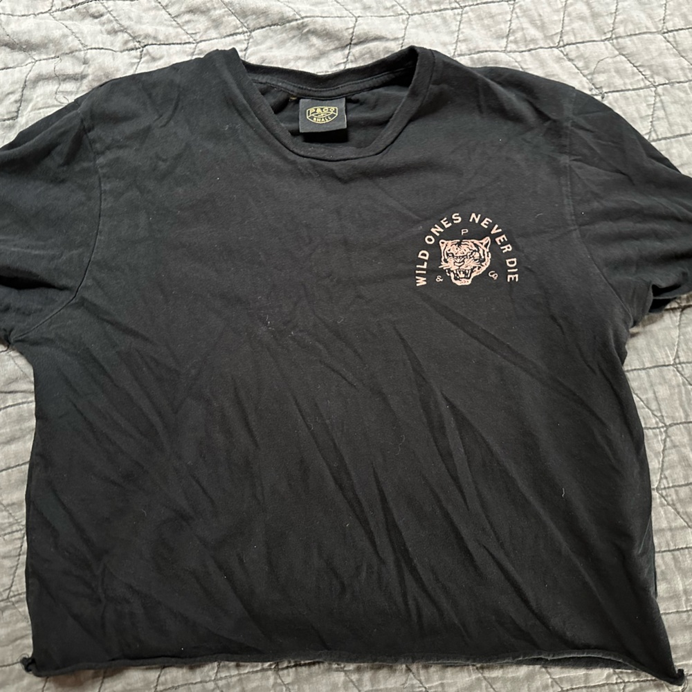 P&co wild ones never die cropped T-shirt